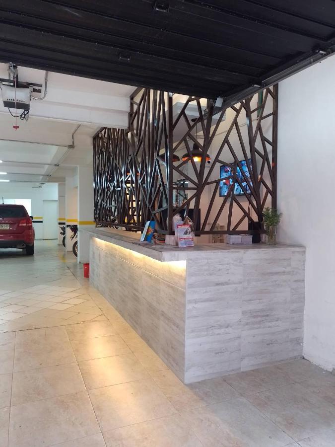 ميديلين Hotel Marat المظهر الخارجي الصورة